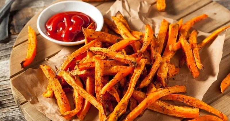 Fırında Tatlı Patates Dilimleri