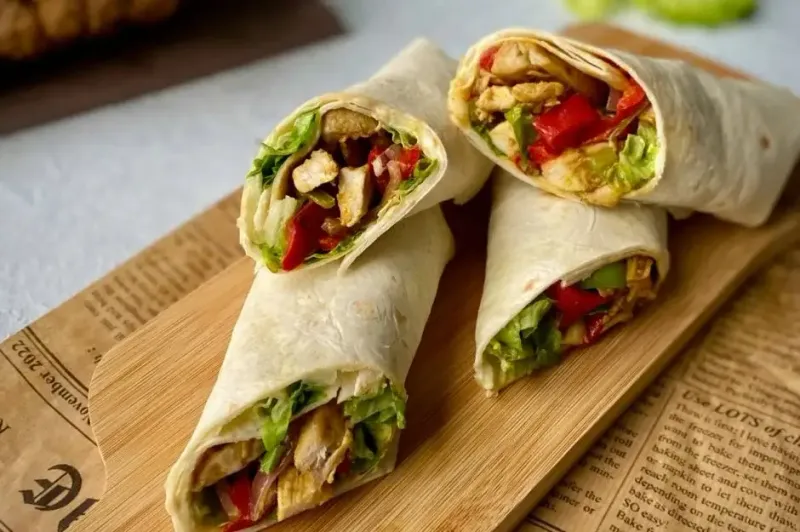 Tavuklu Tortilla Ruloları