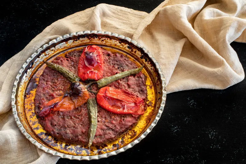 Tepsi Kebabı