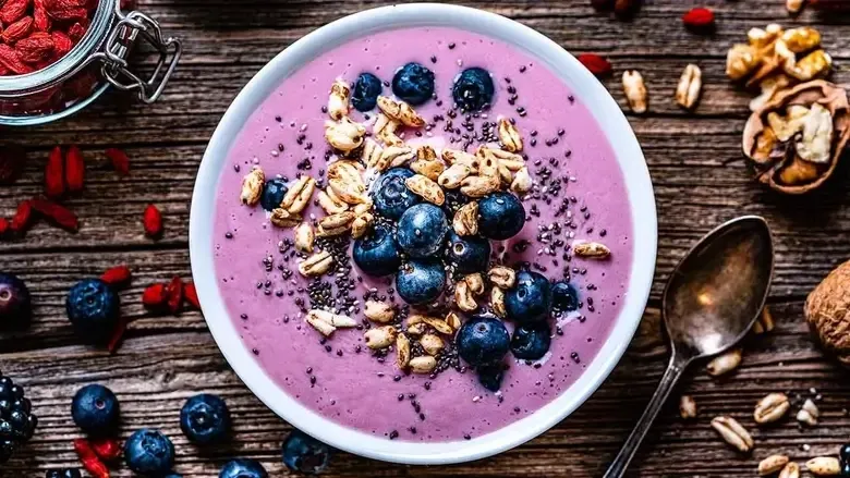 Yulaflı Smoothie Kasesi
