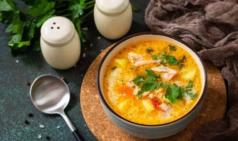 Zencefilli Tavuk Çorbası