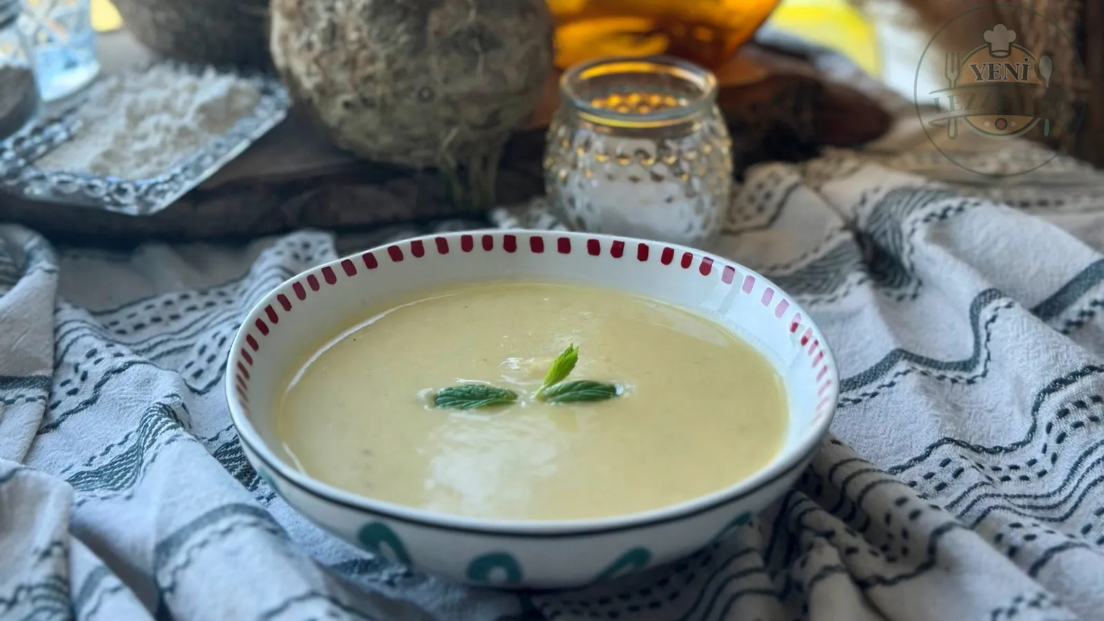 Kereviz Çorbası