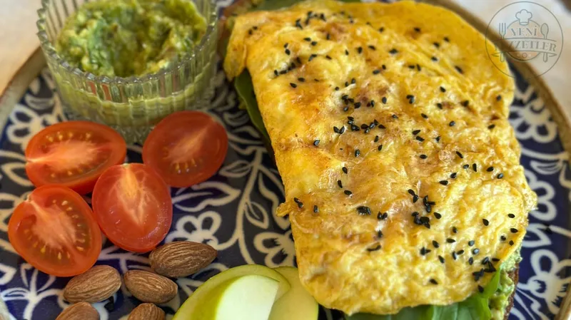 Avokado Ezmeli Omlet